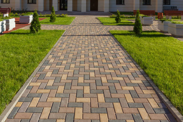 Best Residential Driveway Paver Services  in Summitville, IN